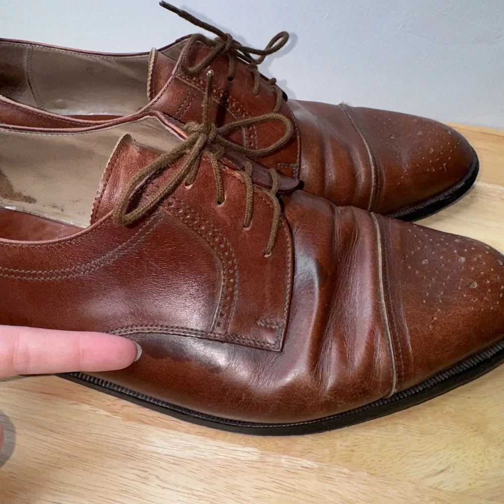Bally Mens Brown Leather Cap Toe Derby Dress Shoes Brogue Detail Italy Size 13 D